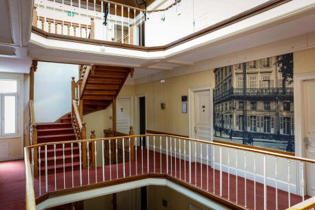 Couloir de l'Hôtel de l'univers Amiens