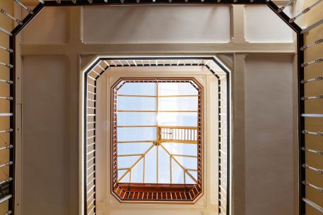 Vue de la cage d'escalier Amiens